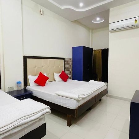 Hotel Namo Palace Kota  Bagian luar foto