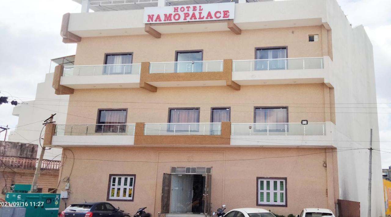 Hotel Namo Palace Kota  Bagian luar foto